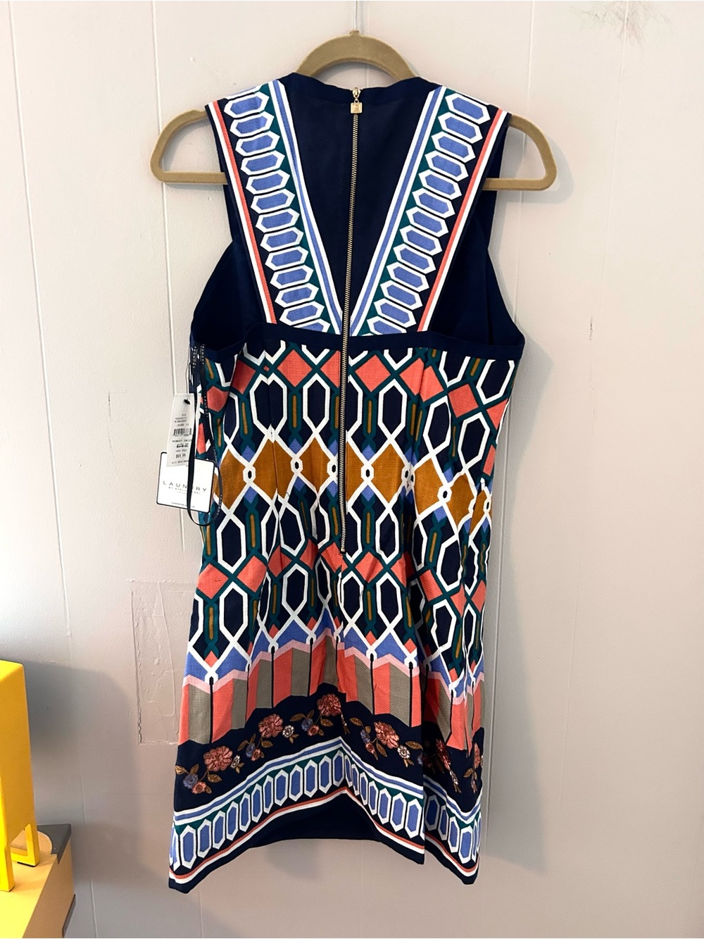 NWT Laundry by Shelli Segal Embroidered Geometric Shift Dress Size 10 - Picture 13 of 16